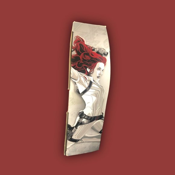 Black Widow figure, Blu 6inch Legends, collectable Marvel Figure - Picture 3 of 6